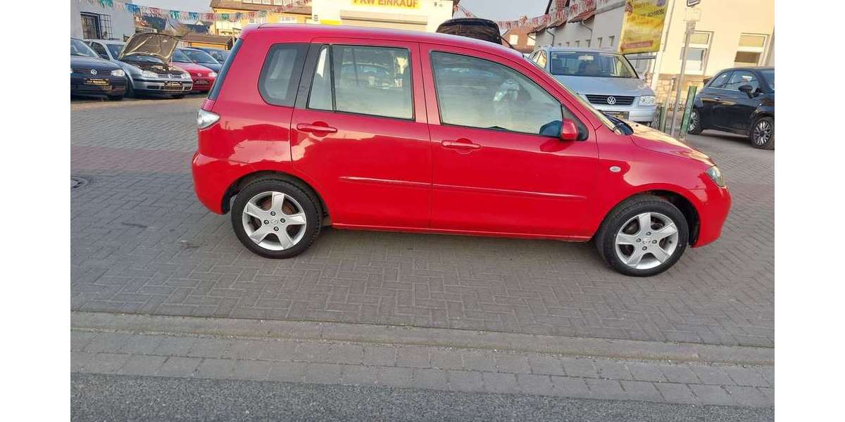 Mazda 2 167.487 km 3.500 &euro; Giesen 31180