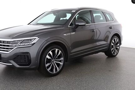 VW Touareg 44.399 km 48.880 &euro; Berlin 12103
