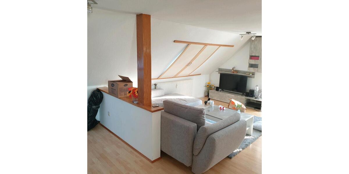 Dachgeschoßwohnung Poppenhausen (Wasserkuppe) - 1 Zimmer, 60 m&sup2;, 360&euro; | Angebot:26019517