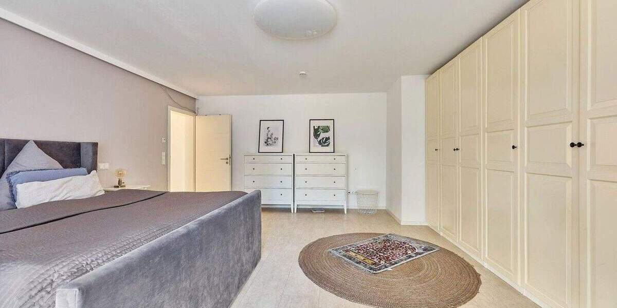 Reihenendhaus Ludwigshafen Oggersheim - 9 Zimmer, 314 m&sup2;, 1.190.000&euro; | Angebot:25257436