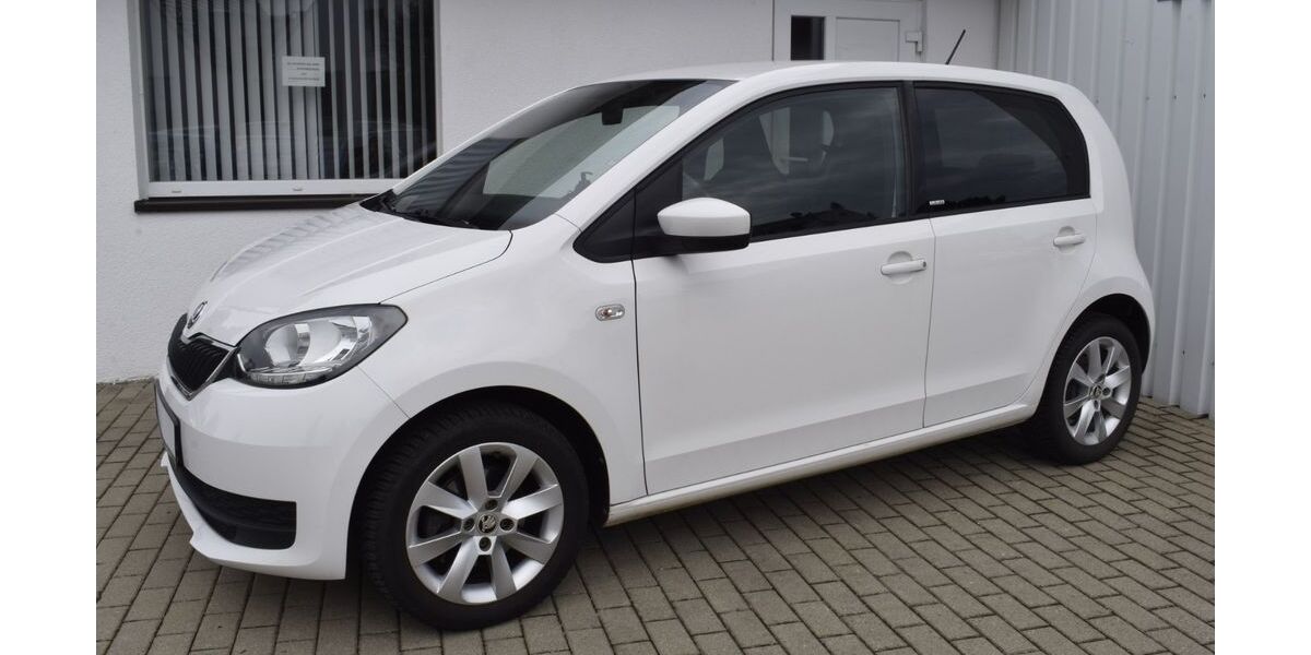 Skoda Citigo 68.900 km 7.690 &euro; Radebeul 01445