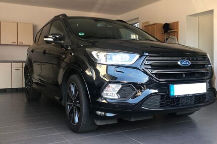 Ford Kuga 150.000 km 13.800 &euro; Cloppenburg 49661