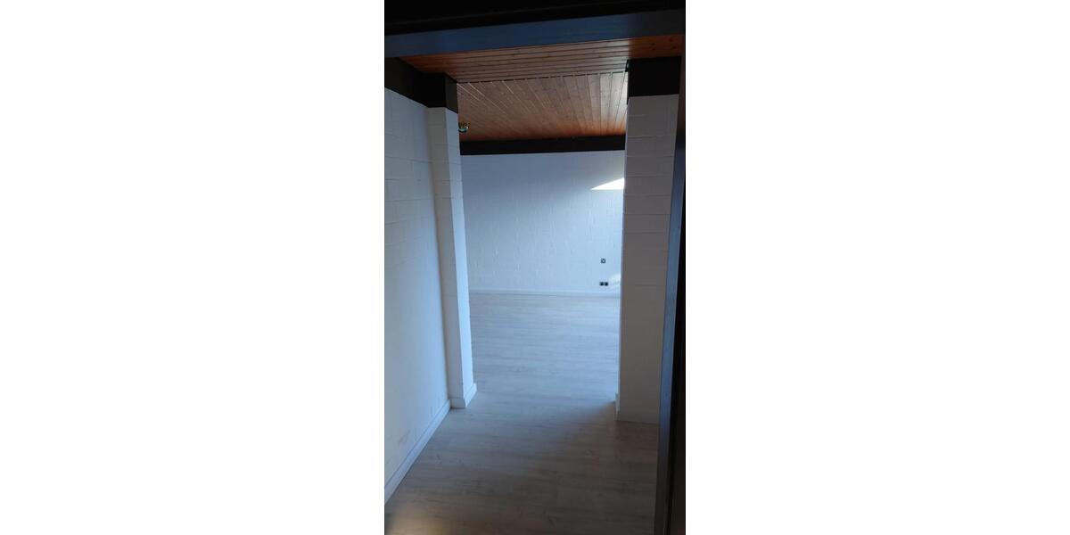 Einfamilienhaus Hameln - 4.5 Zimmer, 115 m&sup2;, 1.300&euro; | Angebot:26226940