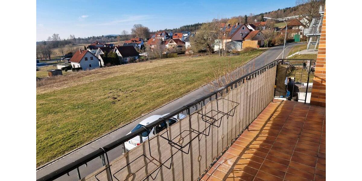 Etagenwohnung Kemnath - 4 Zimmer, 90 m&sup2;, 700&euro; | Angebot:25158100