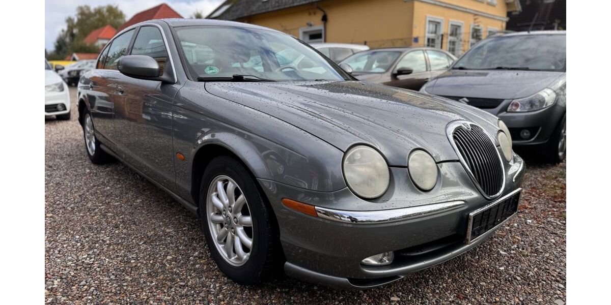 Jaguar S-Type 222.000 km 2.700 &euro; Kiel 24146