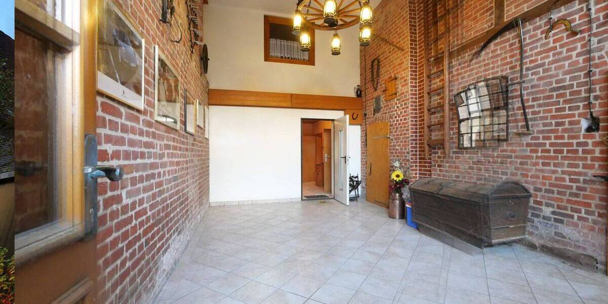 Einfamilienhaus Lichtenau Herbram - 5 Zimmer, 184 m&sup2;, 150.000&euro; | Angebot:23957124