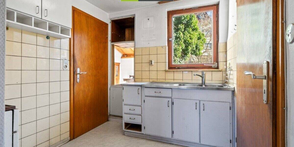 Doppelhaushälfte Gomadingen - 6 Zimmer, 127 m&sup2;, 80.000&euro; | Angebot:25693511