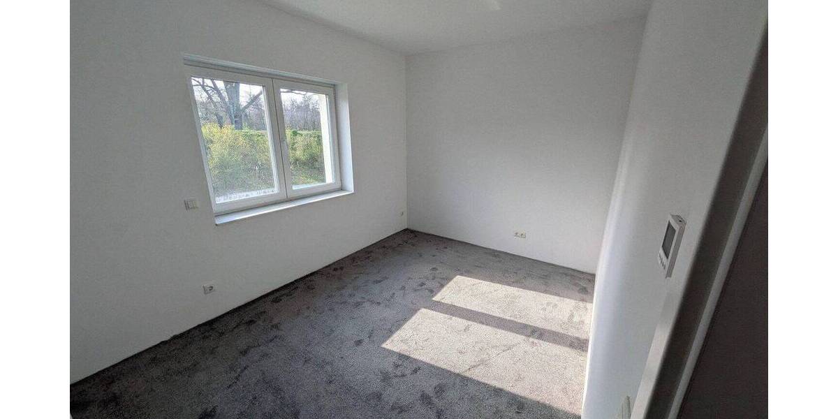 Etagenwohnung Potsdam Nauener Vorstadt - 4 Zimmer, 96 m&sup2;, 1.990&euro; | Angebot:26858192