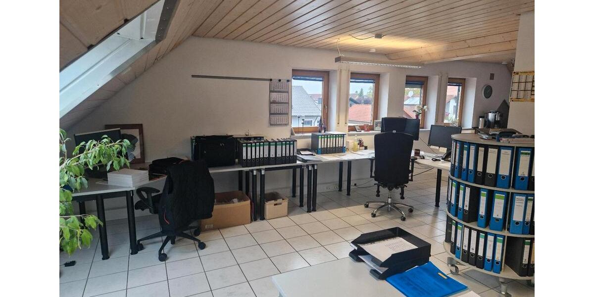 Gewerbeobjekt Kolitzheim - 695&euro; | Angebot:23002886