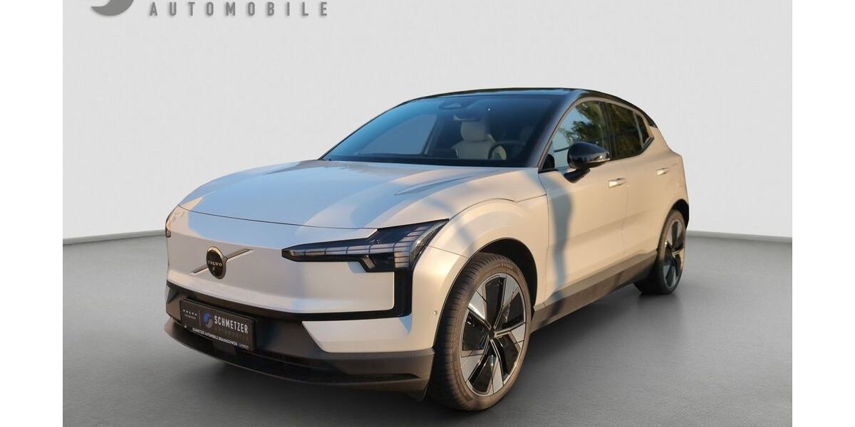 Volvo EX30 11.119 km 37.990 € Braunschweig 38114