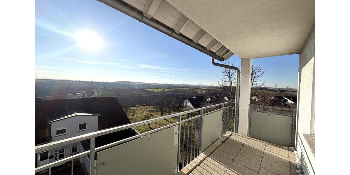 Charmante 2,5-Zimmer-Wohnung mit TG-Stellplatz in ruhiger Lage von Markgröningen 2 zimmer