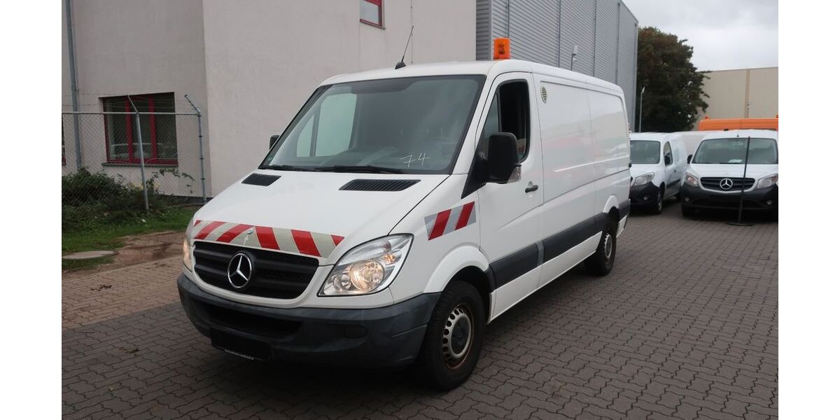 Mercedes-Benz Sprinter 145.833 km 10.900 &euro; Hannover 30179
