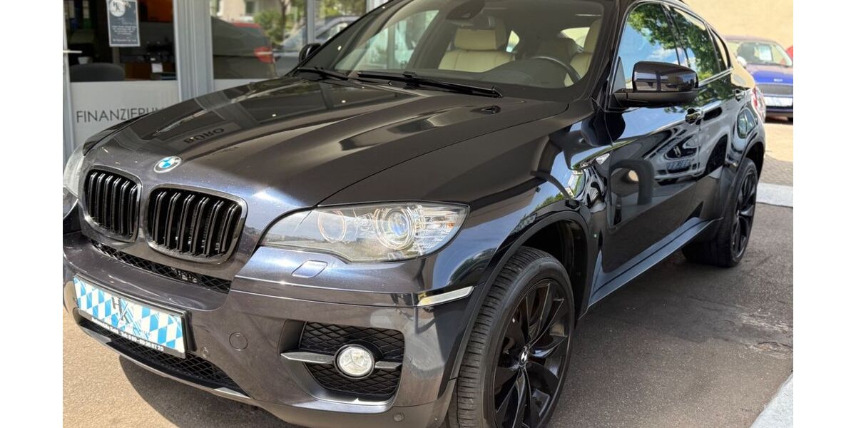 BMW X6 220.507 km 12.399 &euro; München 81549