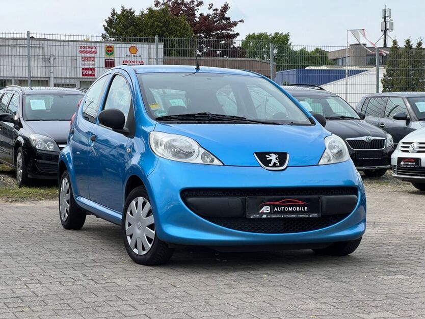 Peugeot 107 183.490 km 2.290 € Glinde 21509