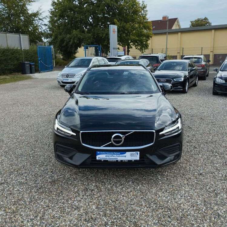 Volvo V60 215.000 km 14.000 € Kiel 24146