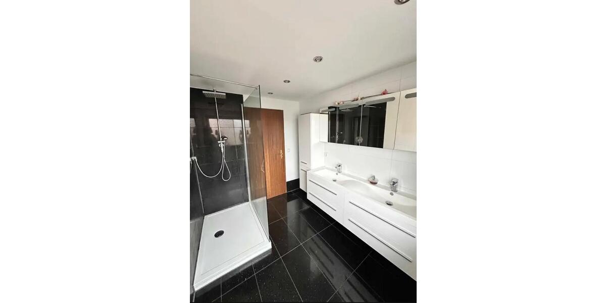 Maisonettenwohnung Stutensee - 5 Zimmer, 125 m&sup2;, 450.000&euro; | Angebot:25128480