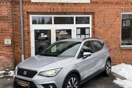 Seat Arona 111.803 km 13.950 &euro; Haar 19273