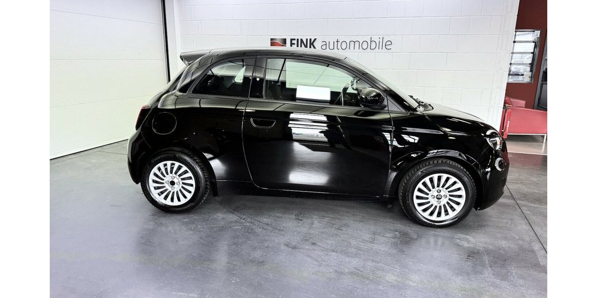 Fiat 500e Action 1.Hand Sitzheizung Carplay 30.200 km 14.330 &euro; Lich 35423