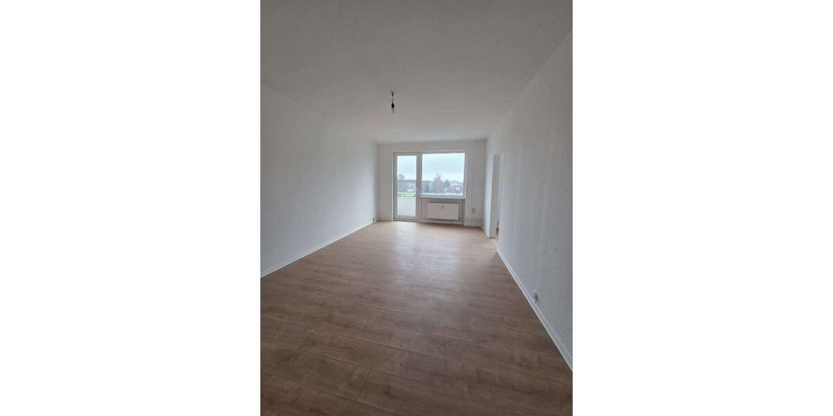 Etagenwohnung Parchim - 3 Zimmer, 56 m&sup2;, 490&euro; | Angebot:27341740