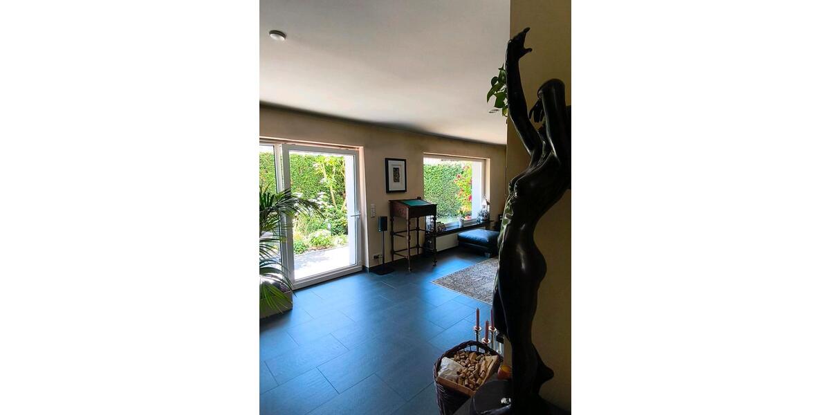 Einfamilienhaus Neu-Isenburg Isenburg - 10 Zimmer, 322 m&sup2;, 1.190.000&euro; | Angebot:26817967