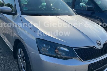 Skoda Fabia 99.999 km 10.900 &euro; Demmin 17109