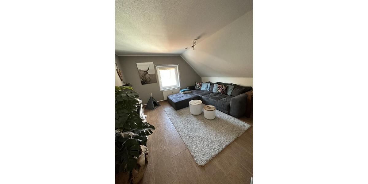 Dachgeschoßwohnung Westerkappeln - 5 Zimmer, 90 m&sup2;, 895&euro; | Angebot:24867662
