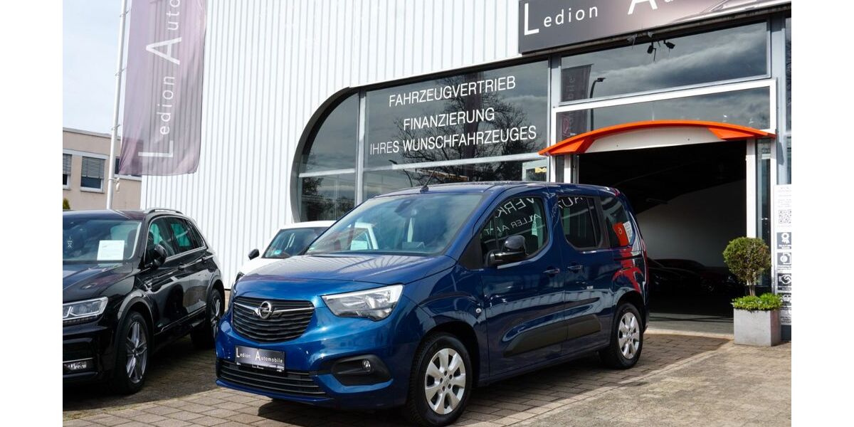 Opel Combo 76.500 km 17.900 &euro; Gundelfingen /Freiburg 79194