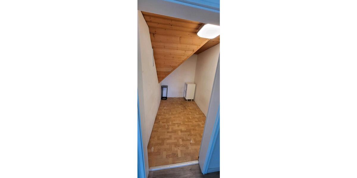 Etagenwohnung Sundern (Sauerland) - 3 Zimmer, 85 m&sup2;, 750&euro; | Angebot:26329306