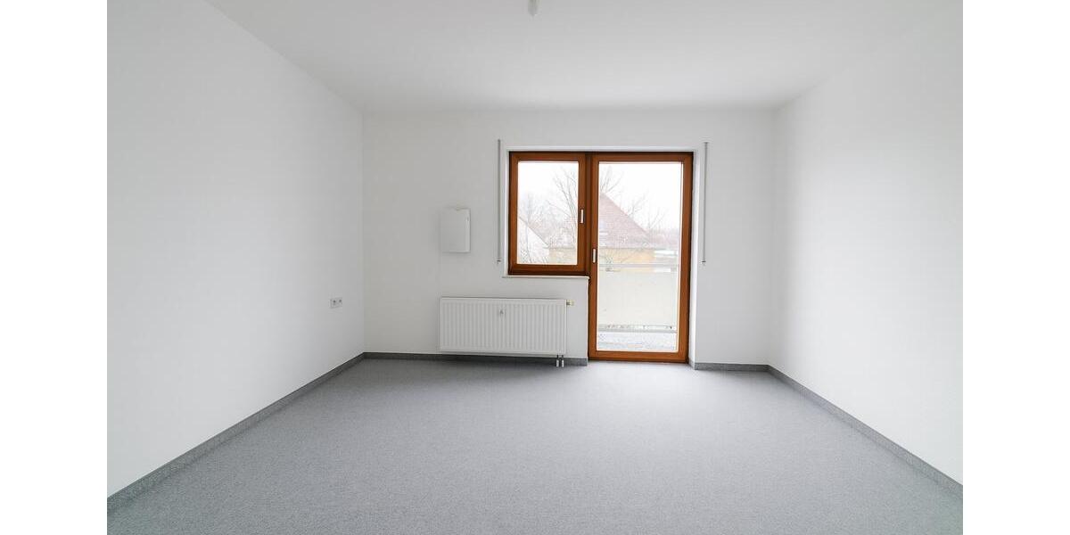 Etagenwohnung Freiberg - 2 Zimmer, 65 m&sup2;, 79.900&euro; | Angebot:26828051