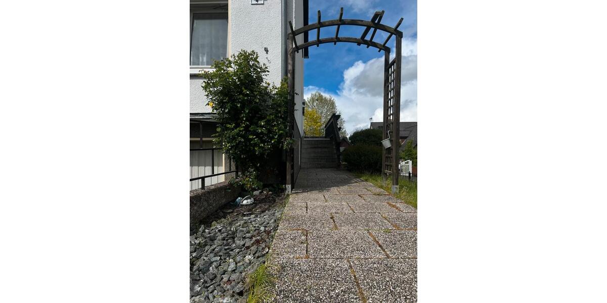 Mehrfamilienhaus, Wohnhaus Hofgeismar - 6 Zimmer, 301 m&sup2;, 307.000&euro; | Angebot:27123273