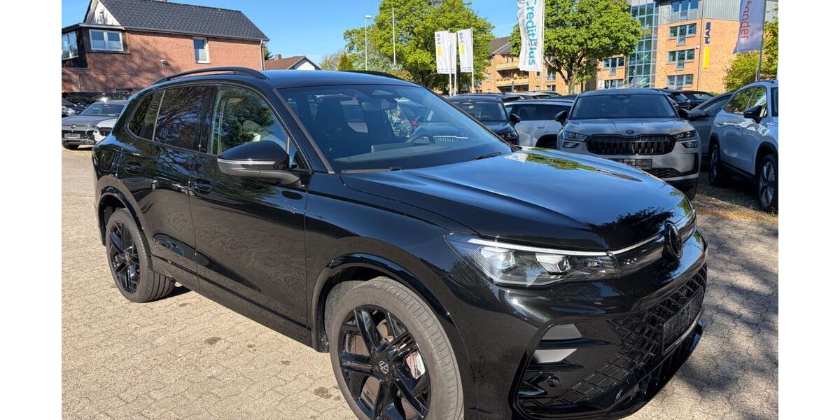 VW Tiguan 22.000 km 43.980 &euro; Flensburg-Weiche 24941
