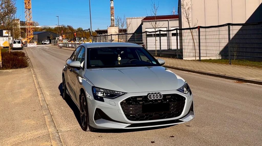 Audi A3 7.604 km 32.499 &euro; Wettstetten 85139