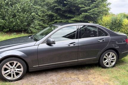 Mercedes-Benz C 200 163.500 km 10.500 &euro; Westoverledingen 26810