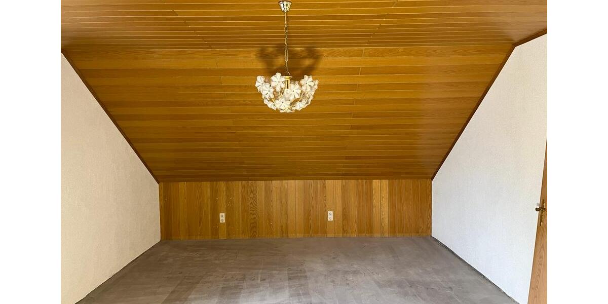 Wohn-und Geschäftshaus zu vermieten in 65232 Taunusstein zimmer