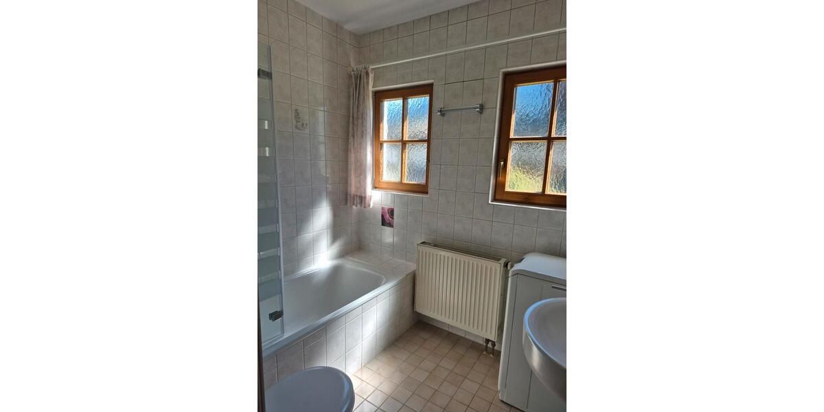Erdgeschoßwohnung Fischen im Allgäu - 3 Zimmer, 75 m&sup2;, 1.200&euro; | Angebot:26512260