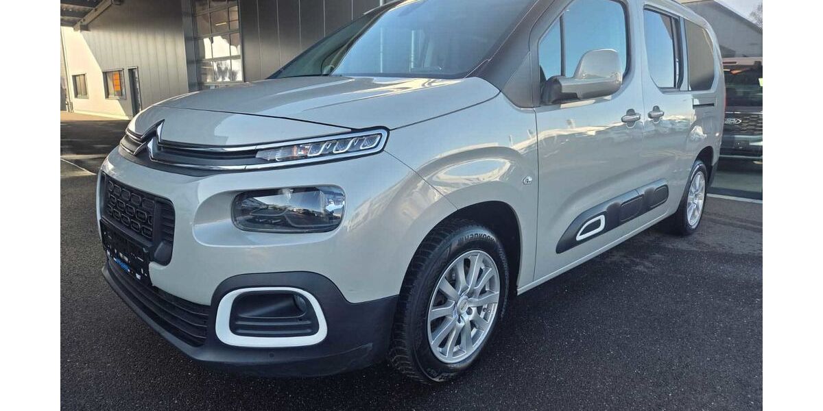 Citroen Berlingo 96.204 km 20.880 &euro; Düren 52351