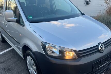 VW Caddy 165.000 km 6.999 &euro; Bonn 53127