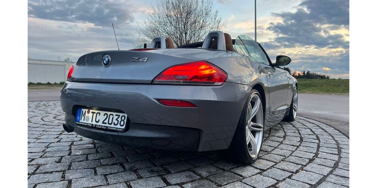 BMW Z4 142.000 km 15.999 &euro; München 80689