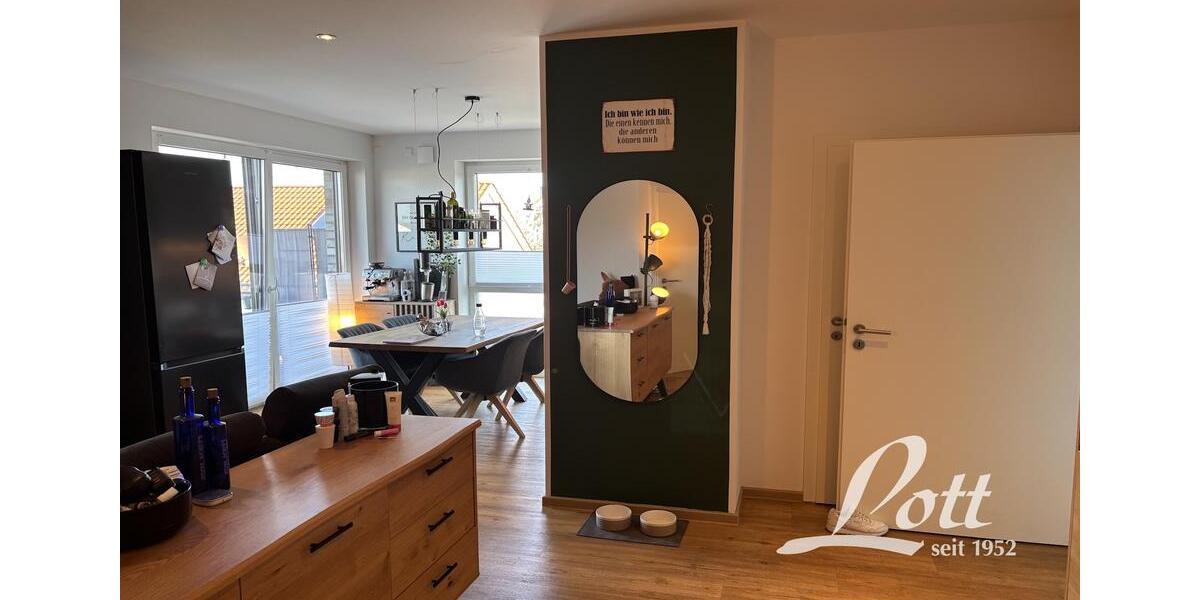 Etagenwohnung Apen - 3 Zimmer, 68 m&sup2;, 710&euro; | Angebot:26299803