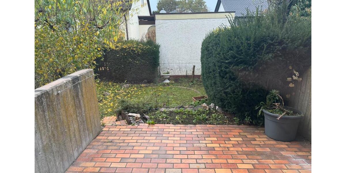 Reihenhaus Dudenhofen - 5 Zimmer, 125 m&sup2;, 1.700&euro; | Angebot:26022739