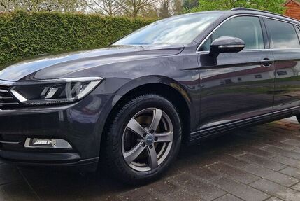 VW Passat Variant