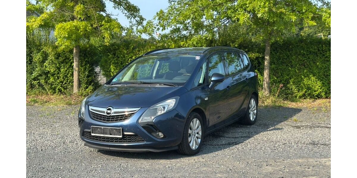 Opel Zafira 214.000 km 3.988 &euro; Elz 65604