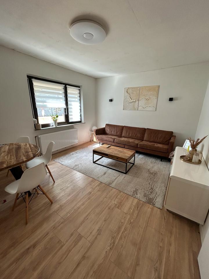 Kleines schnuckeliges Haus mit Terrasse