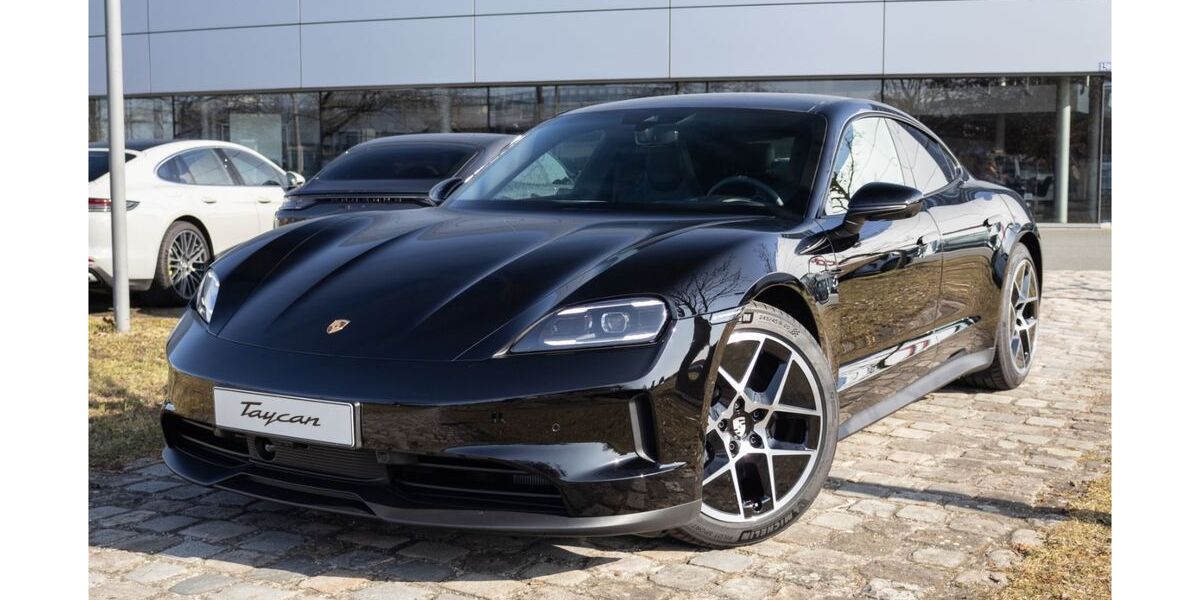 Porsche Taycan 19.900 km 93.990 &euro; Nürnberg 90425