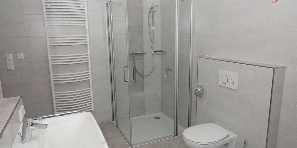 Etagenwohnung Wiesmoor Wiesederfehn - 3 Zimmer, 93 m&sup2;, 1.030&euro; | Angebot:25938374