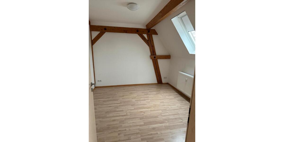 Dachgeschoßwohnung Roth - 2 Zimmer, 65 m&sup2;, 625&euro; | Angebot:26251076