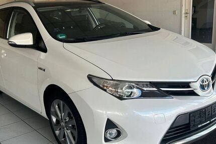 Toyota Auris 181.266 km 9.900 &euro; Neu Wulmstorf 21629