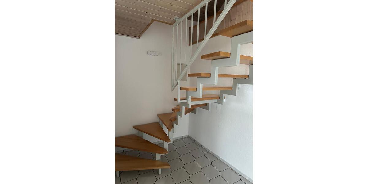 Etagenwohnung Münster (Hessen) - 2 Zimmer, 70 m&sup2;, 770&euro; | Angebot:24877284