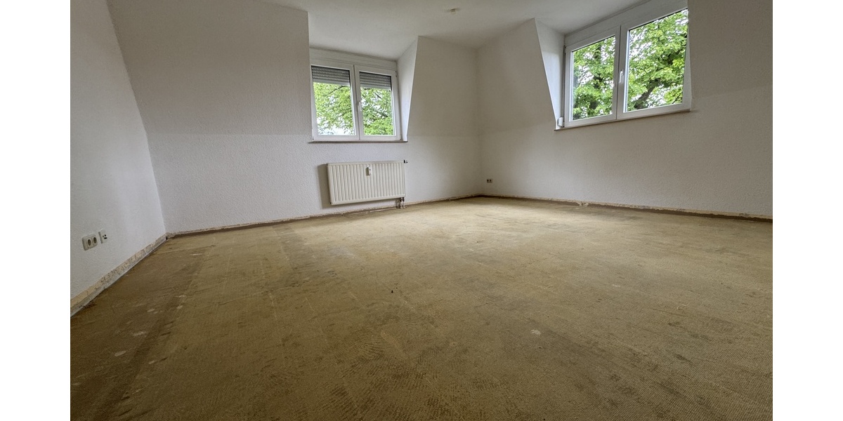 Für den Selbstnutzer - Eigentumswohnung mit TG-Stellplatz - Dachgeschoßwohnung Gera Alt-Bieblach | Angebot:26586652