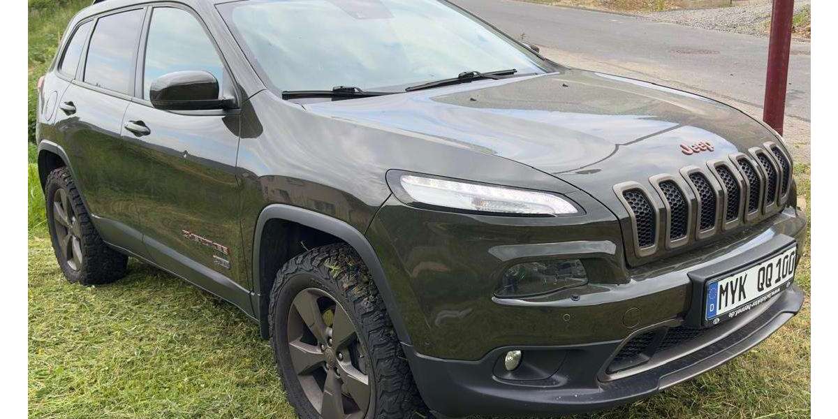 Jeep Cherokee 98.223 km 17.800 € Burgen 56332